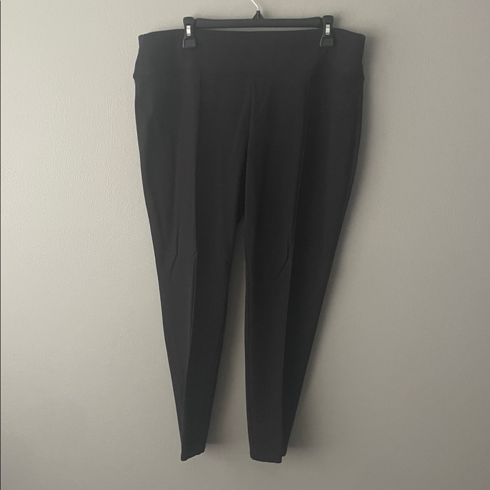 Apt. 9 Black Pointe Leggings